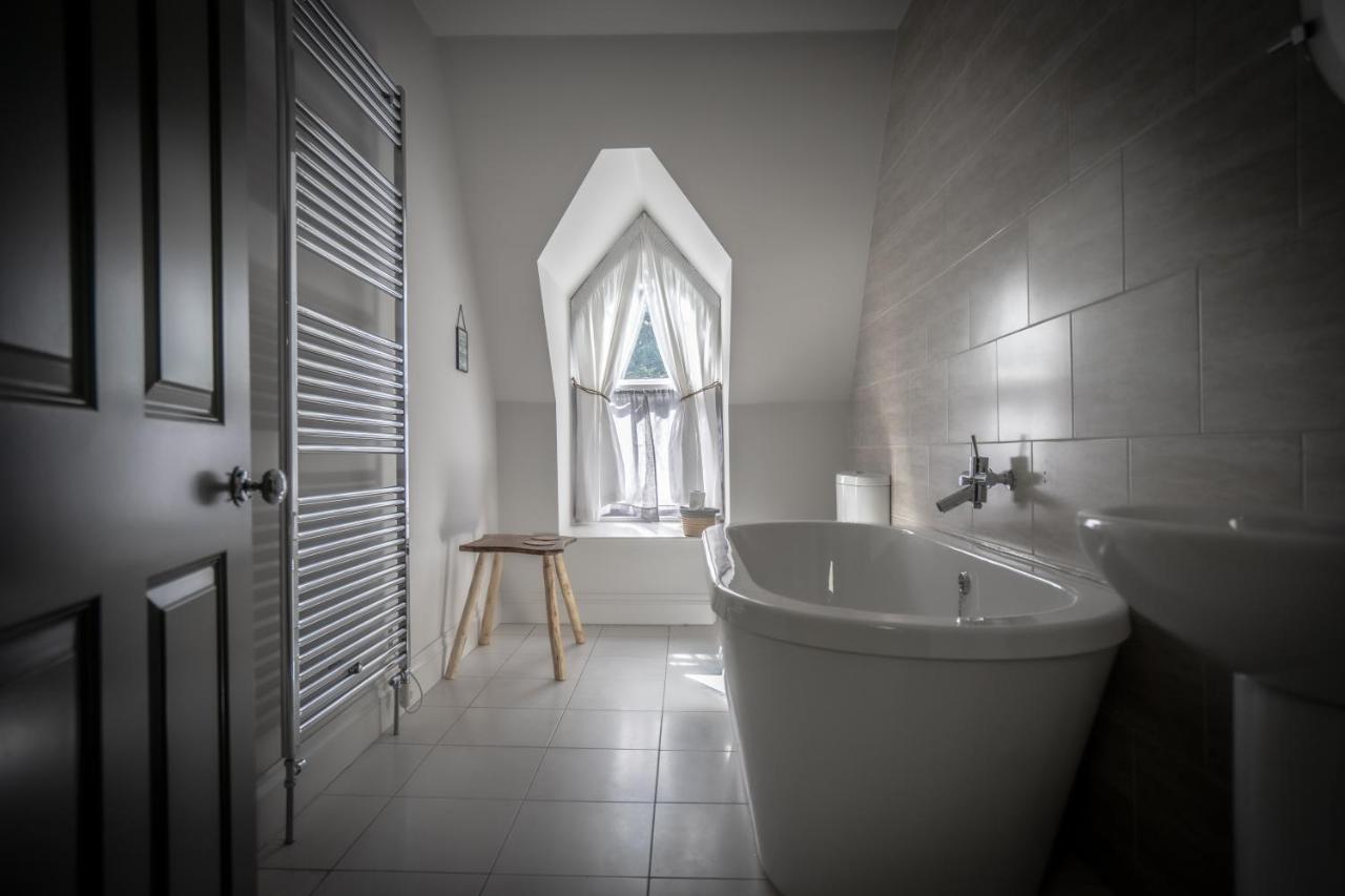شقة Victorian Penthouse With Panoramic Sea Views إلفراكومبْ المظهر الخارجي الصورة