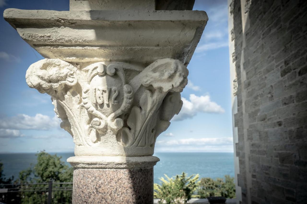 شقة Victorian Penthouse With Panoramic Sea Views إلفراكومبْ المظهر الخارجي الصورة